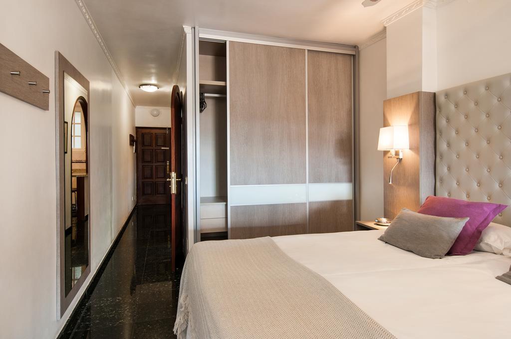 Apartamentos Don Carlos 大加那利岛拉斯帕尔马斯 外观 照片